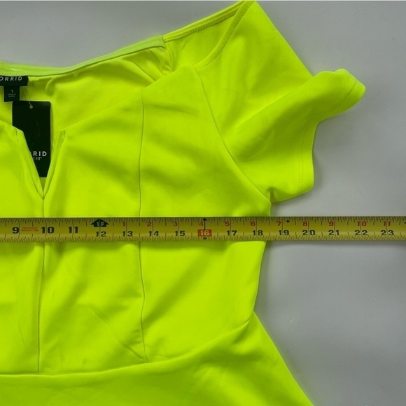 TORRID Scuba Off-Shoulder V Bar Peplum Top Neon Yellow Size 14/16 NWT - Picture 7 of 12